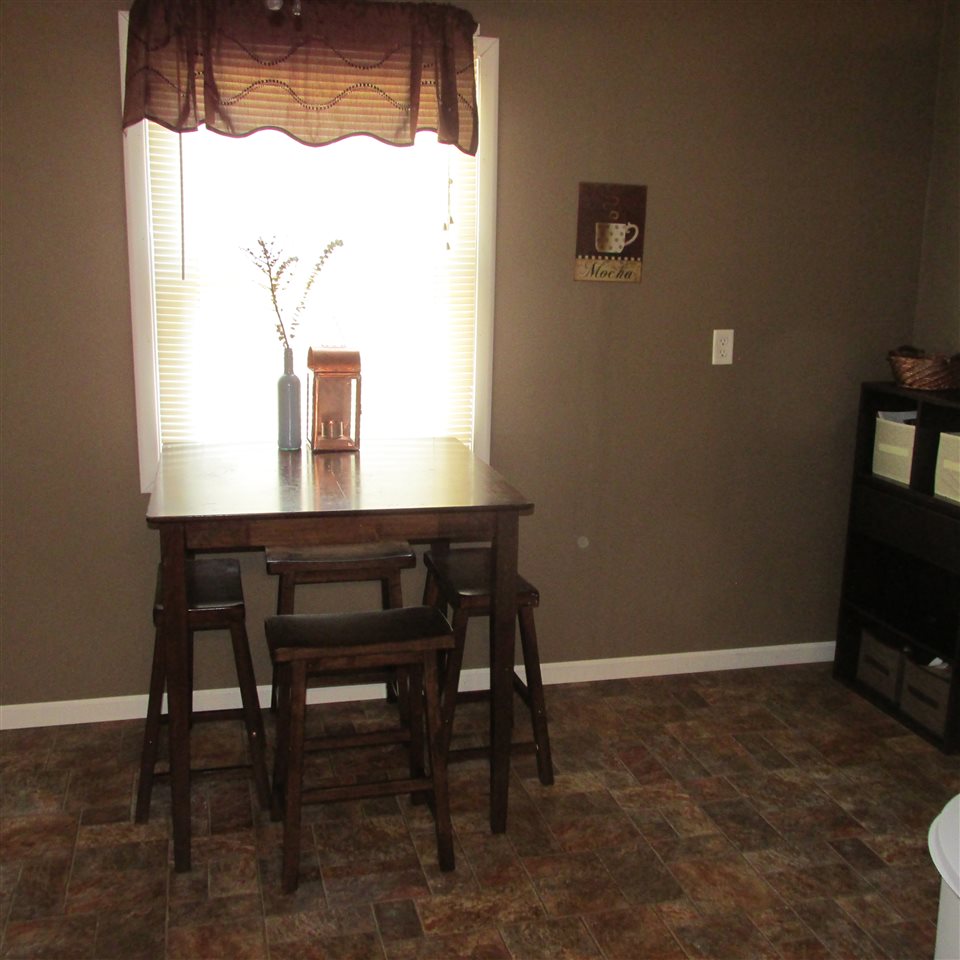 5332 Chadwick Rd, Evansville, IN 47710 photo 8