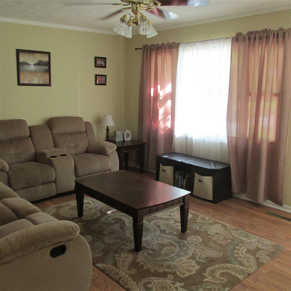 5332 Chadwick Rd, Evansville, IN 47710 photo 5
