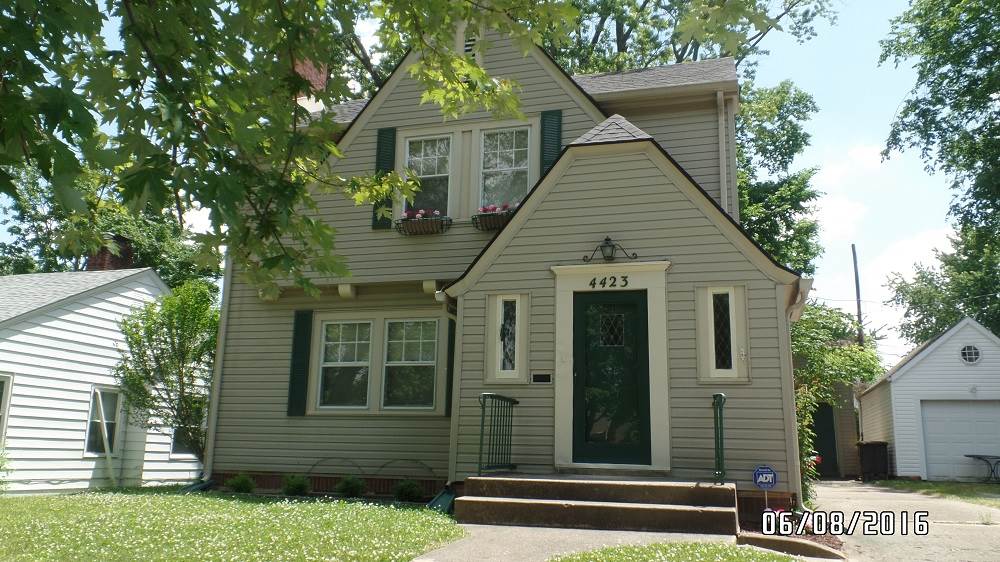 4423 Champlain Dr, Fort Wayne, IN 46806 photo 1