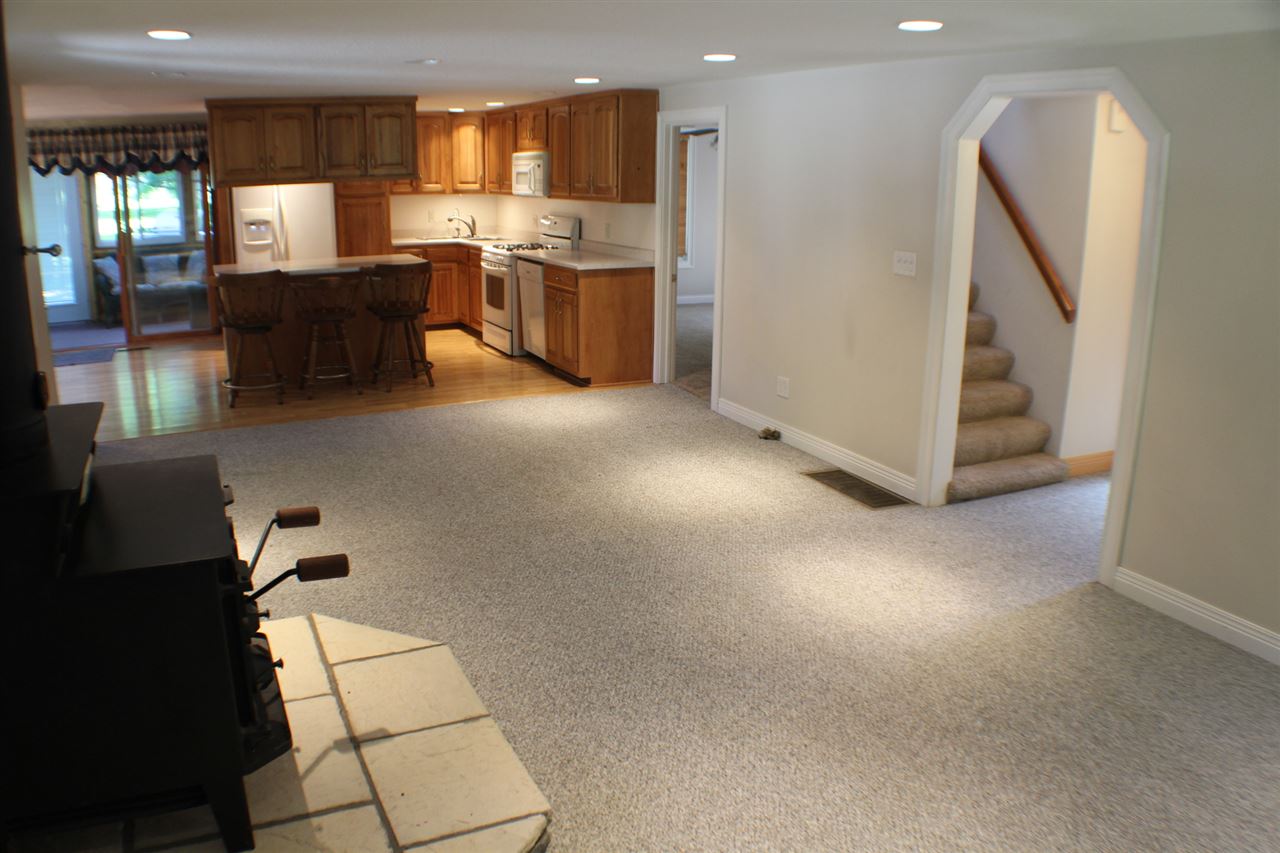 7106 E Harrold Rd, Churubusco, IN 46723 photo 14