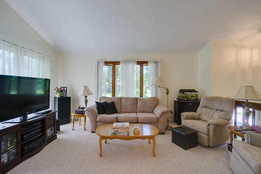 3614 N Bittersweet Dr, Bloomington, IN 47408 photo 3