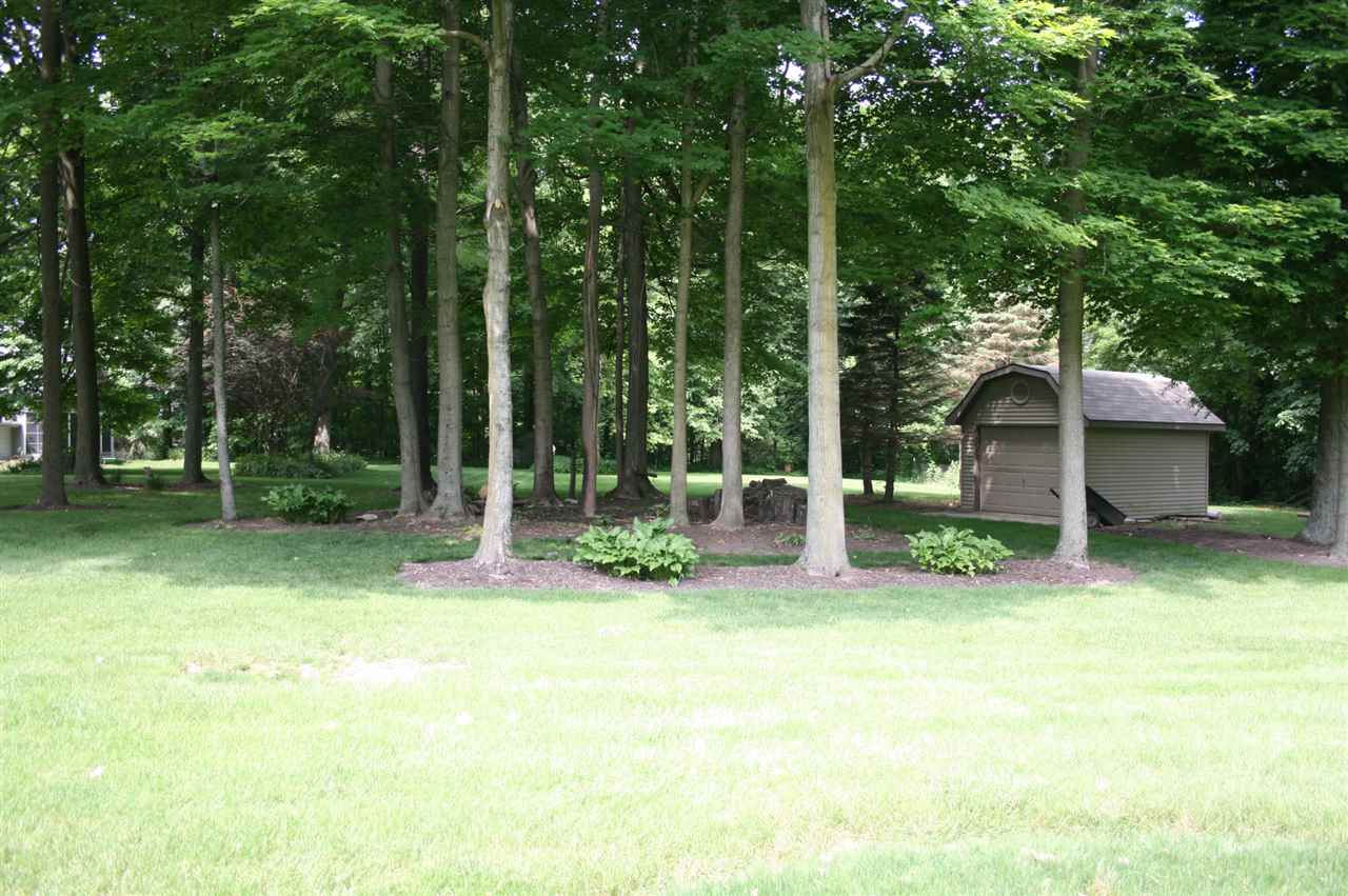 2411 Woodland Trl, Auburn, IN 46706 photo 36