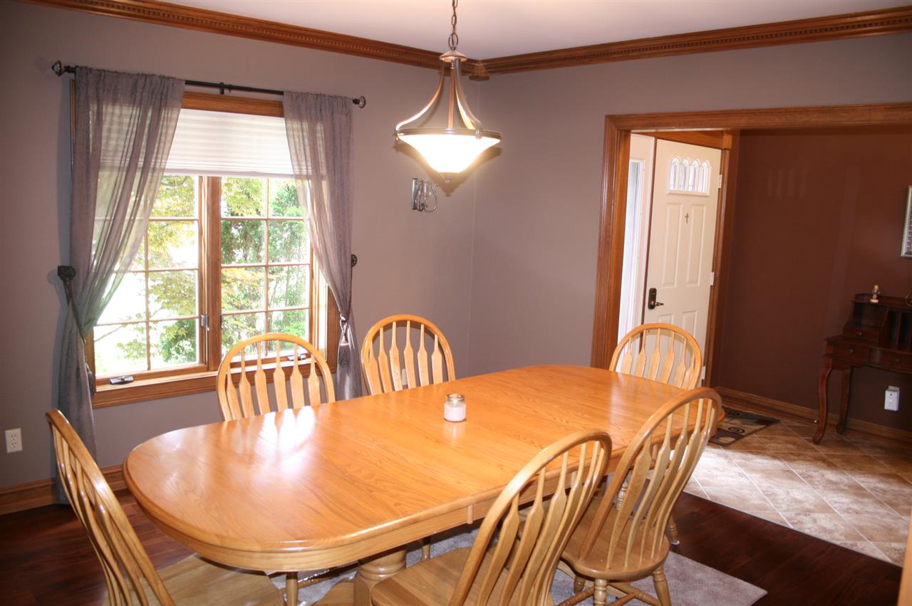 2411 Woodland Trl, Auburn, IN 46706 photo 12