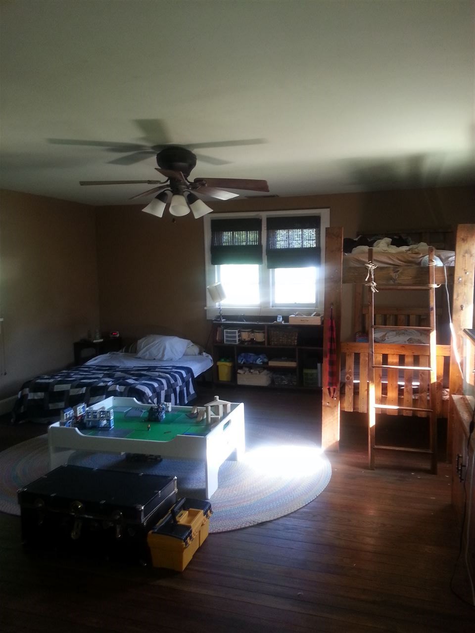 301 E Second St, Fairmount, IN 46928 photo 12