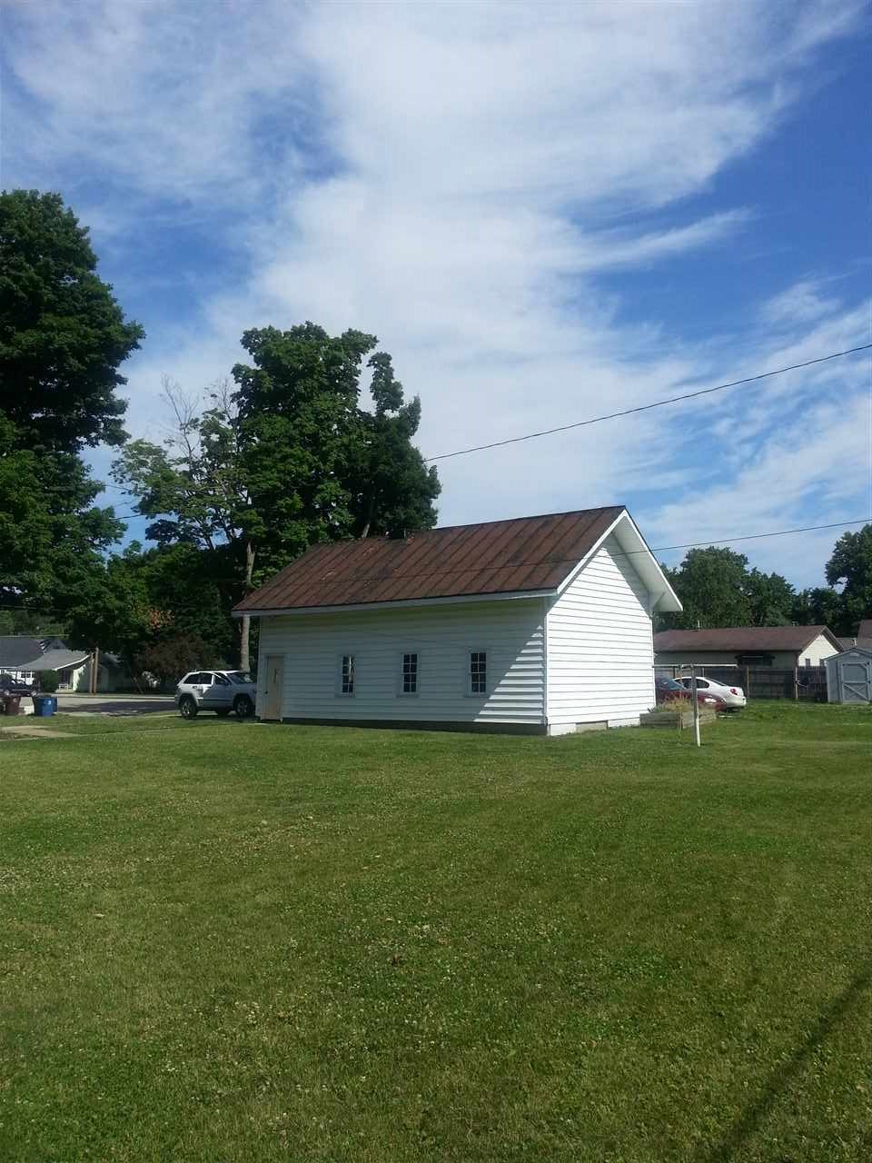 301 E Second St, Fairmount, IN 46928 photo 17