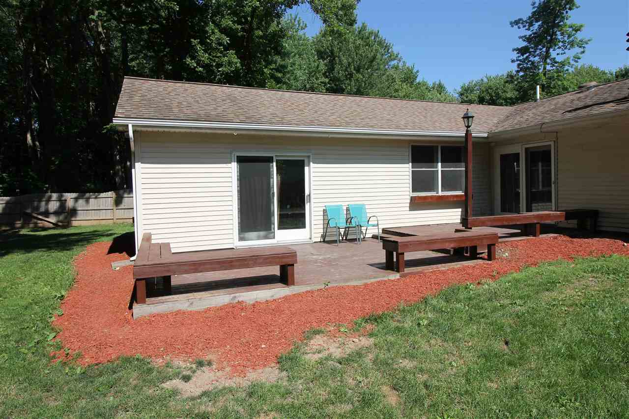 2143 W Maple Ln, Kendallville, IN 46755 photo 5