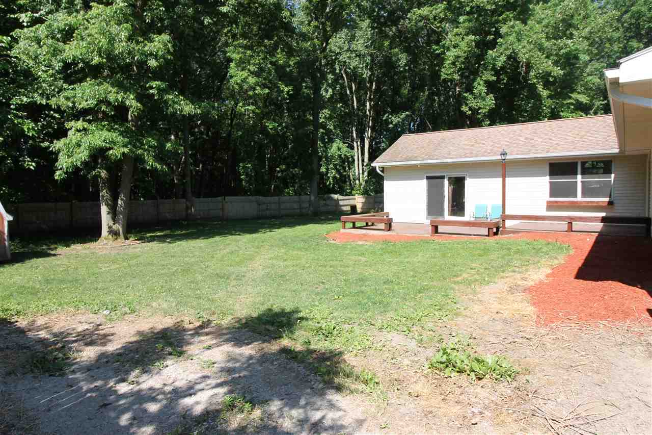 2143 W Maple Ln, Kendallville, IN 46755 photo 7