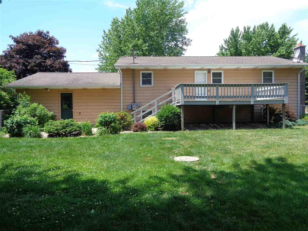 1555 N 075 E, Lagrange, IN 46761 photo 2