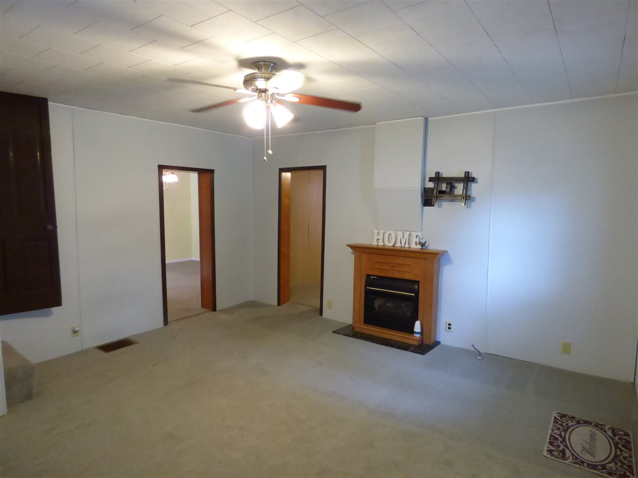 640 E Main St, Elnora, IN 47529 photo 21