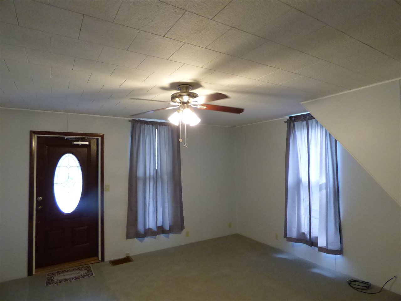 640 E Main St, Elnora, IN 47529 photo 18