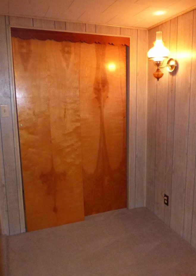 640 E Main St, Elnora, IN 47529 photo 19