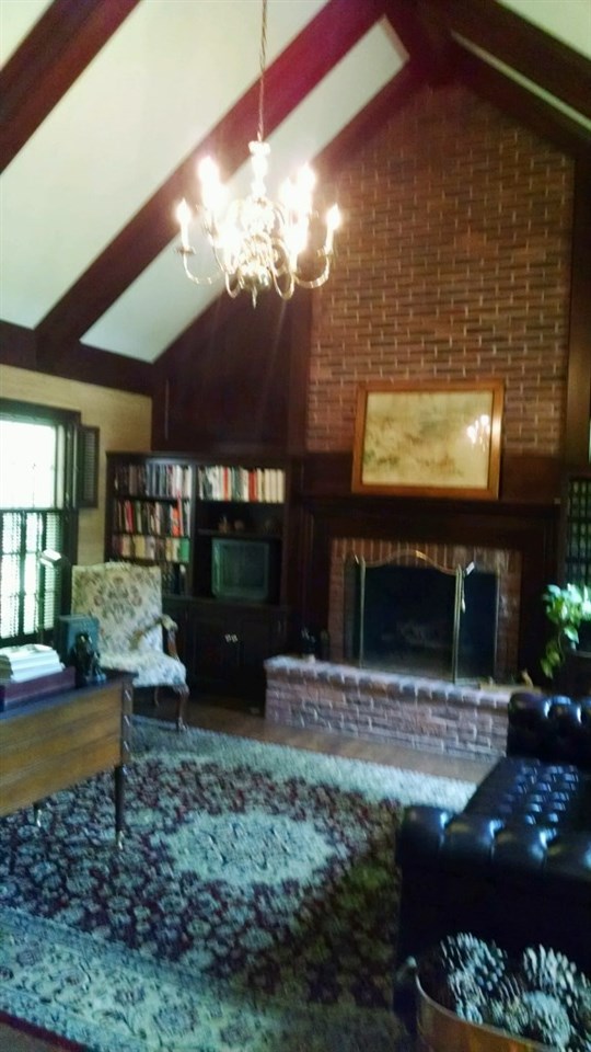 815 York Rd, Evansville, IN 47715 photo 6