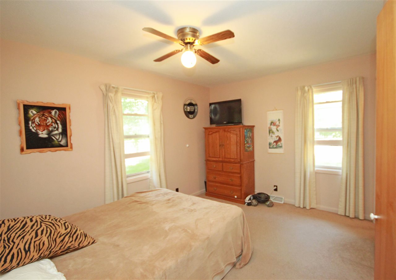 52911 Juniper Rd, South Bend, IN 46637 photo 8