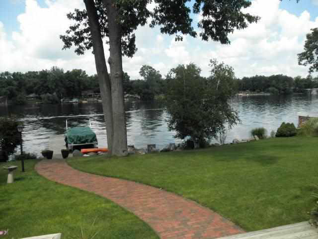 3620 Gordon Rd, Elkhart, IN 46516 photo 2