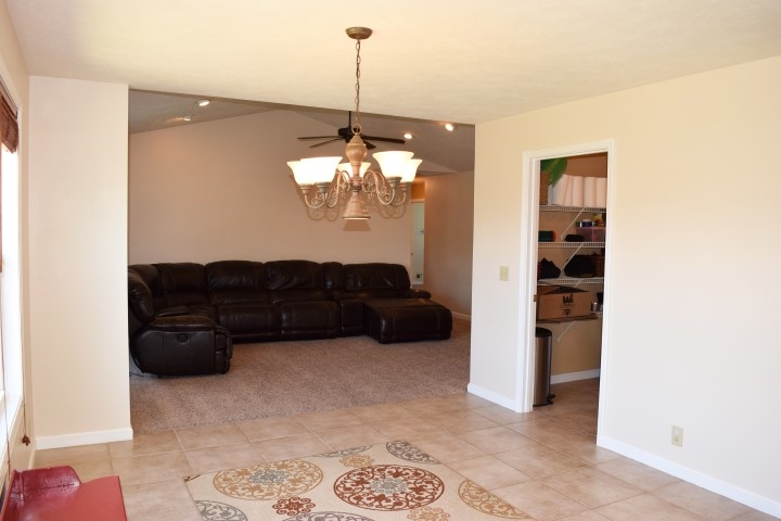 12515 Cold Water Dr, Evansville, IN 47725 photo 12