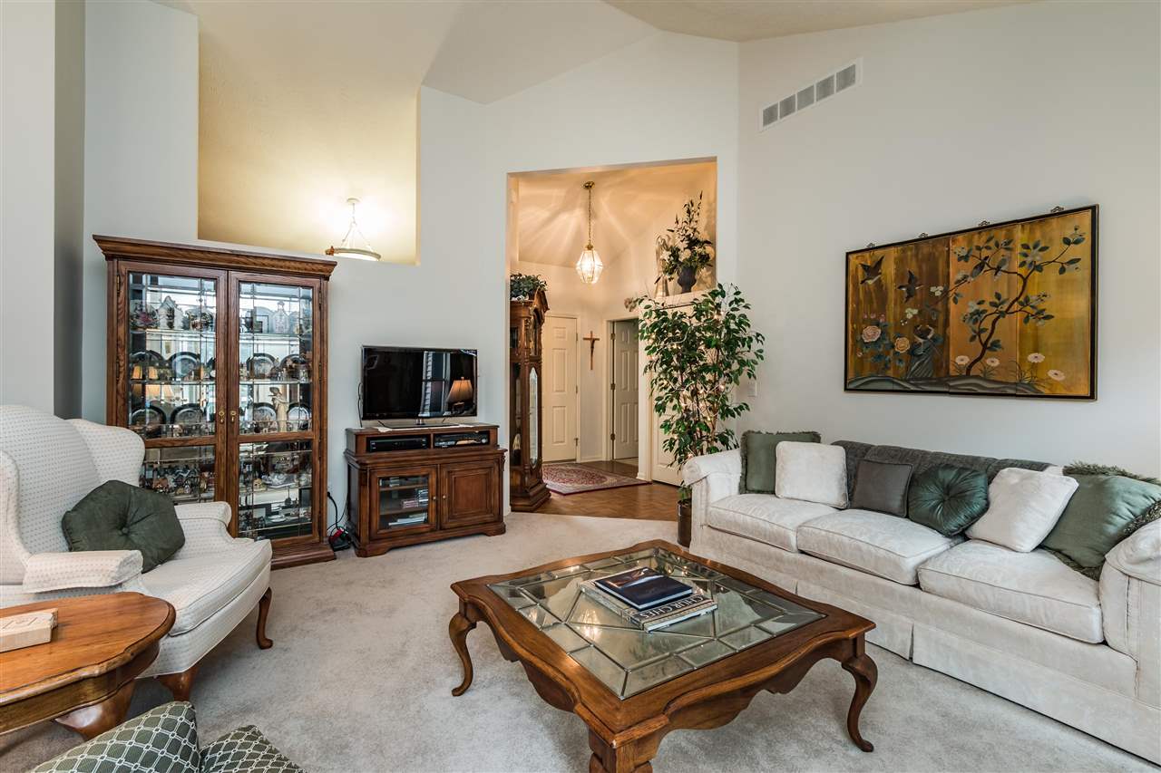 6420 Cedar Trl, South Bend, IN 46614 photo 8