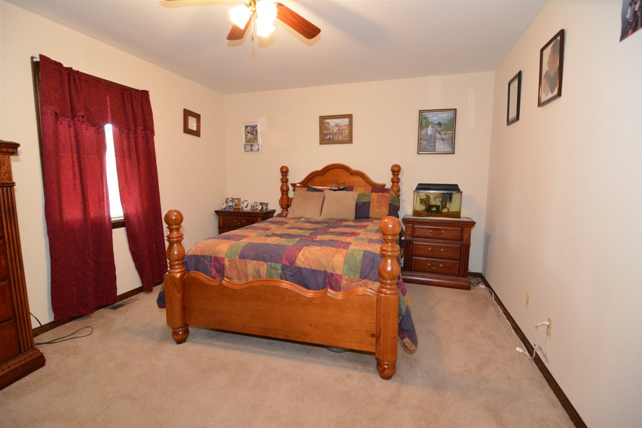 1808 Cottonwood Dr, Princeton, IN 47670 photo 19