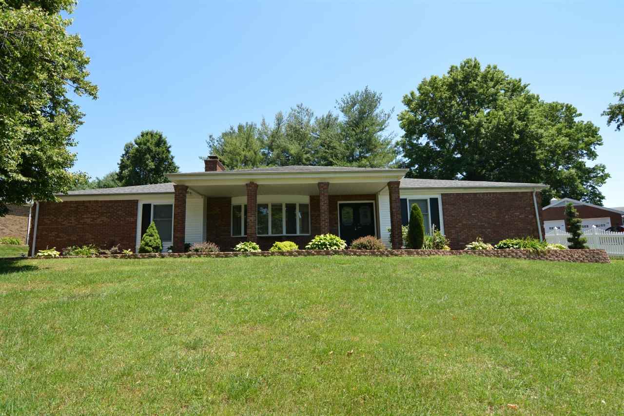 1808 Cottonwood Dr, Princeton, IN 47670 photo 1