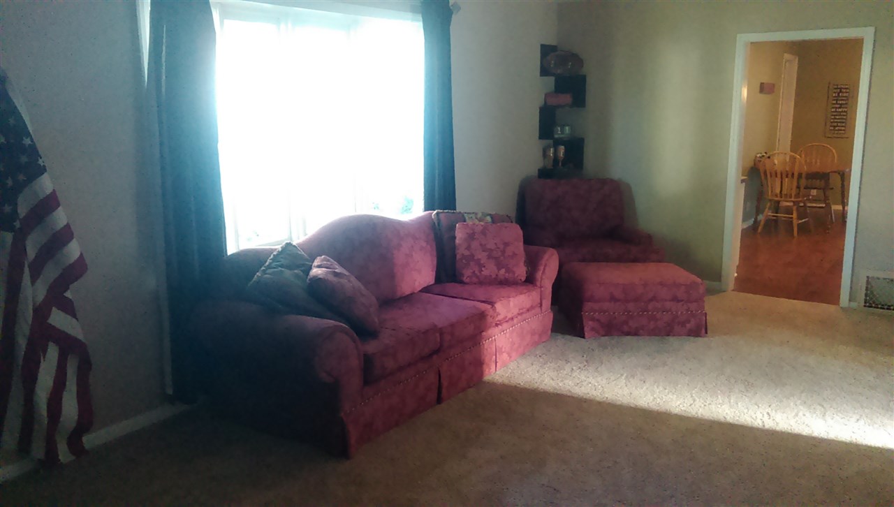 531 E Central St, Bluffton, IN 46714 photo 6