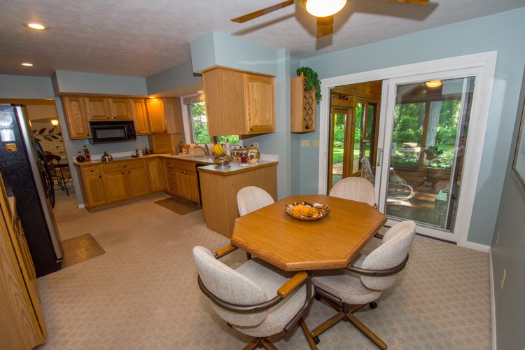 16123 Woodhaven Ct, Granger, IN 46530 photo 20