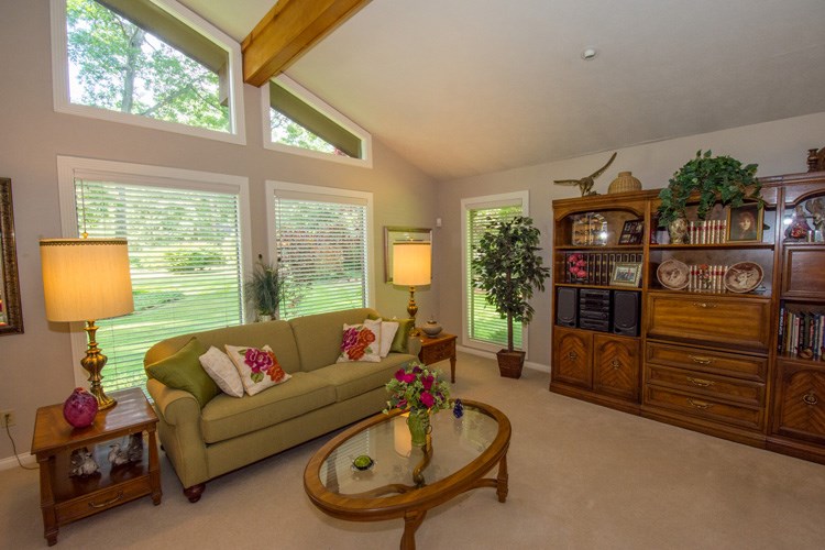 16123 Woodhaven Ct, Granger, IN 46530 photo 6