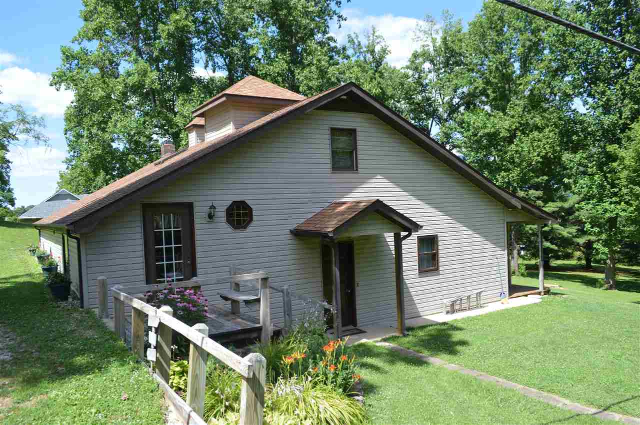 190 Tv Tower Rd, Mitchell, IN 47446 photo 3
