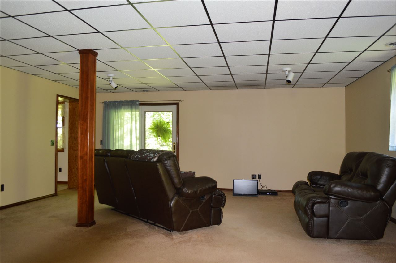 190 Tv Tower Rd, Mitchell, IN 47446 photo 6