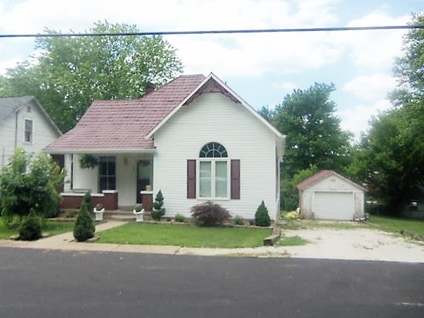 137 Lafayette, Oolitic, IN 47451 photo 1