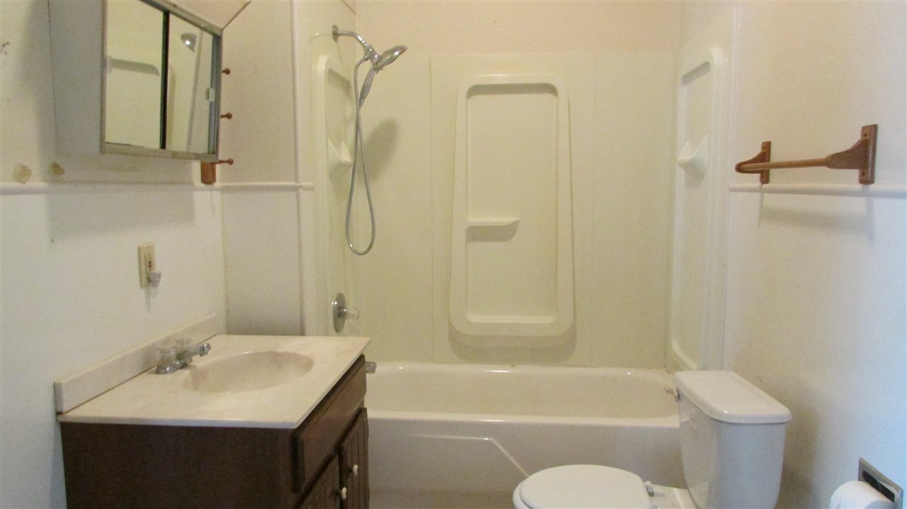 415 L St, Bedford, IN 47421 photo 14