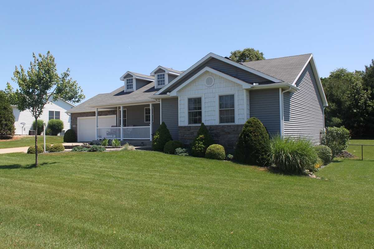 61806 Amber Meadows Dr, Goshen, IN 46528 photo 1