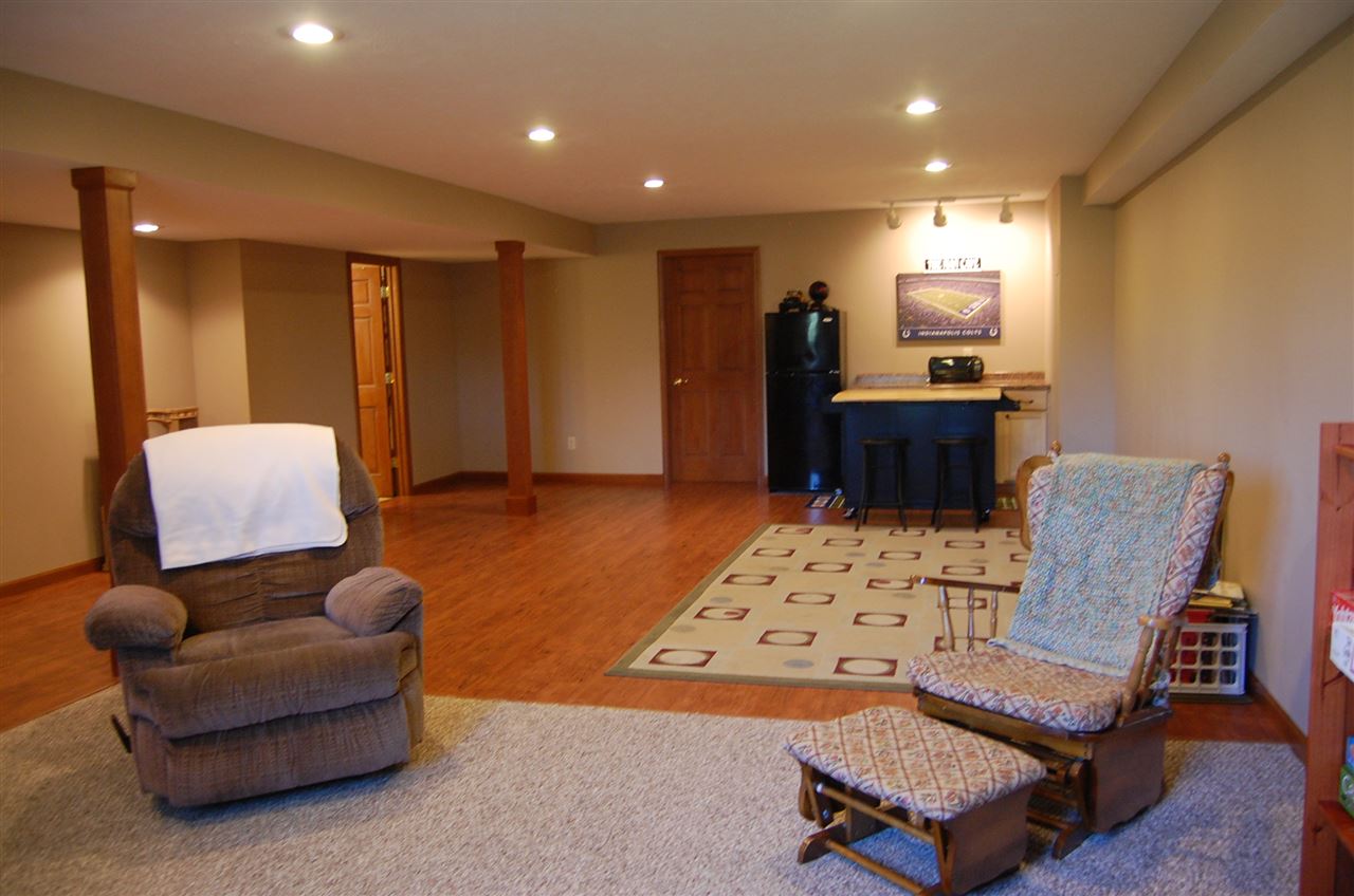 61806 Amber Meadows Dr, Goshen, IN 46528 photo 22