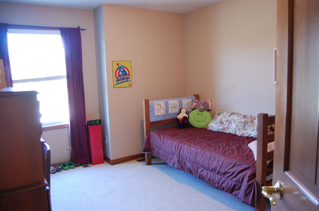 61806 Amber Meadows Dr, Goshen, IN 46528 photo 19