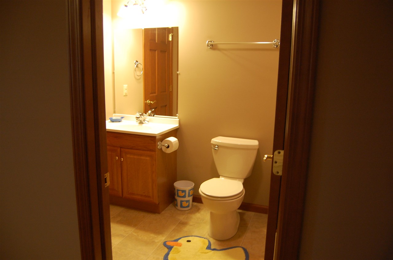 61806 Amber Meadows Dr, Goshen, IN 46528 photo 25