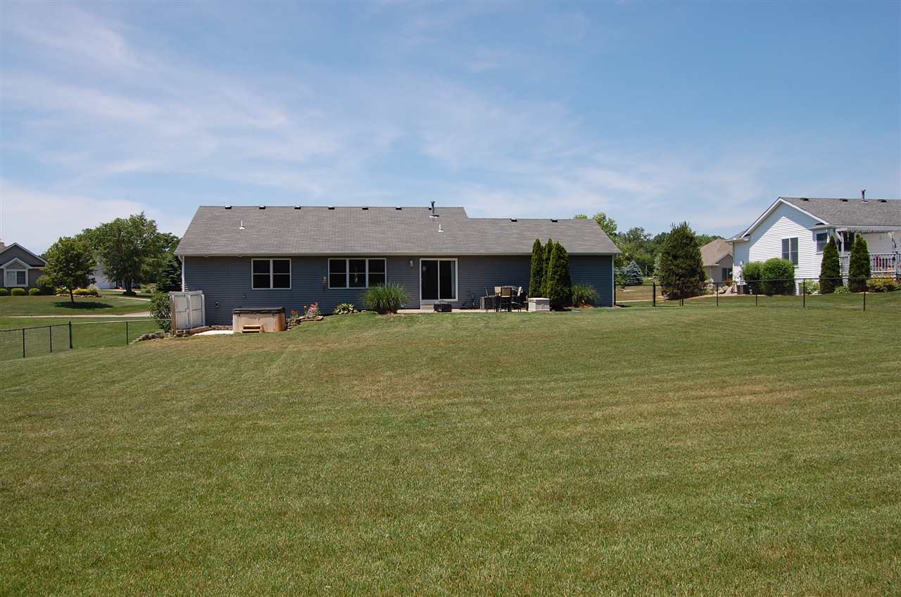 61806 Amber Meadows Dr, Goshen, IN 46528 photo 27