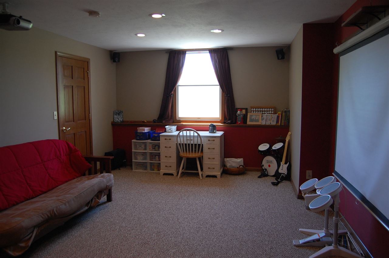 61806 Amber Meadows Dr, Goshen, IN 46528 photo 24