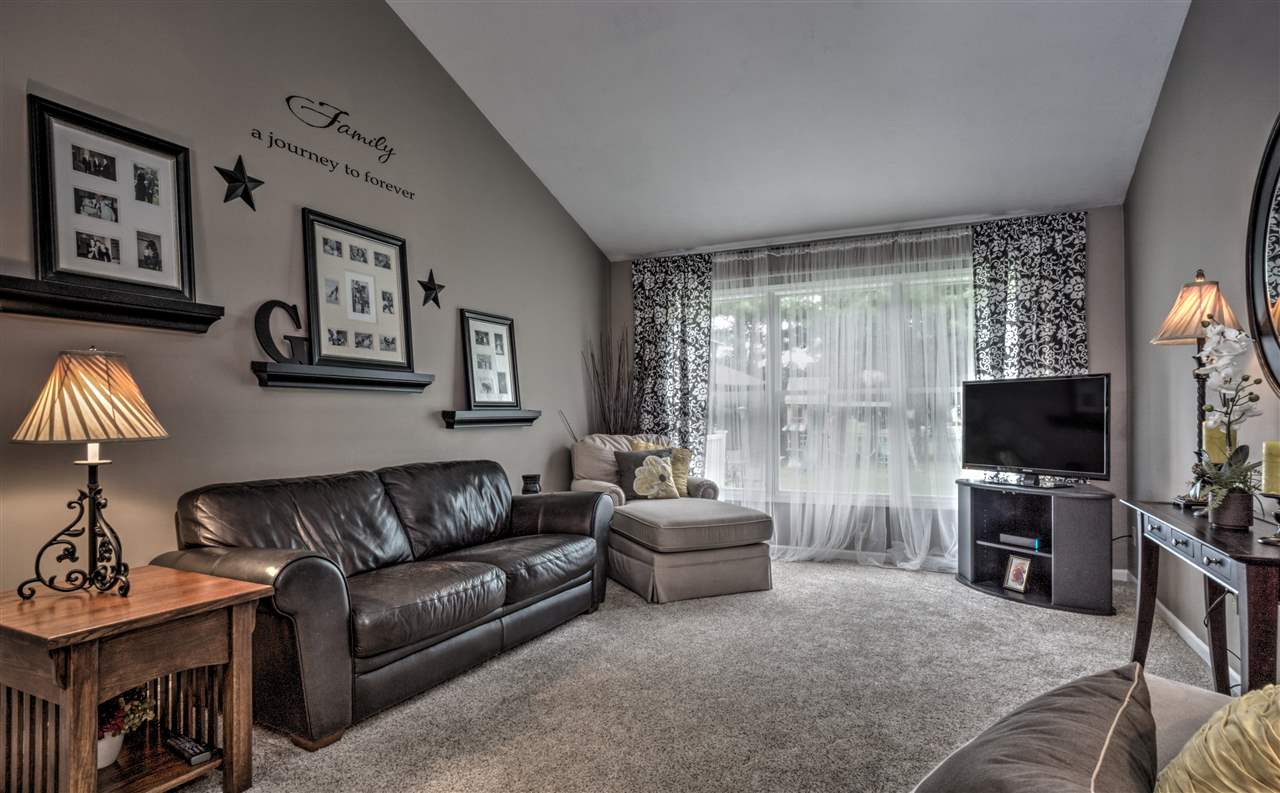 52056 Jesse Ct, Granger, IN 46530 photo 4