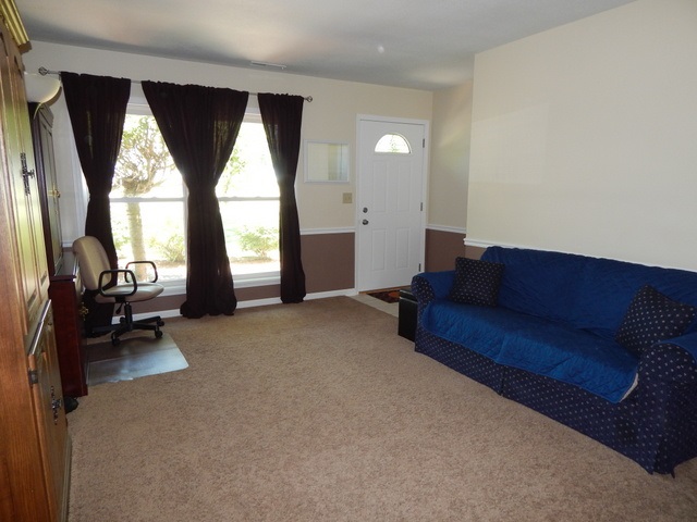 8311 Lafayette Center Rd, Yoder, IN 46798 photo 7