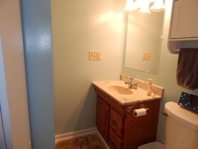 8311 Lafayette Center Rd, Yoder, IN 46798 photo 26