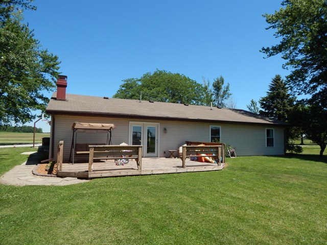 8311 Lafayette Center Rd, Yoder, IN 46798 photo 30