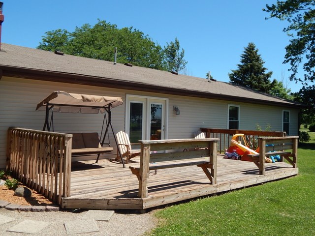 8311 Lafayette Center Rd, Yoder, IN 46798 photo 29