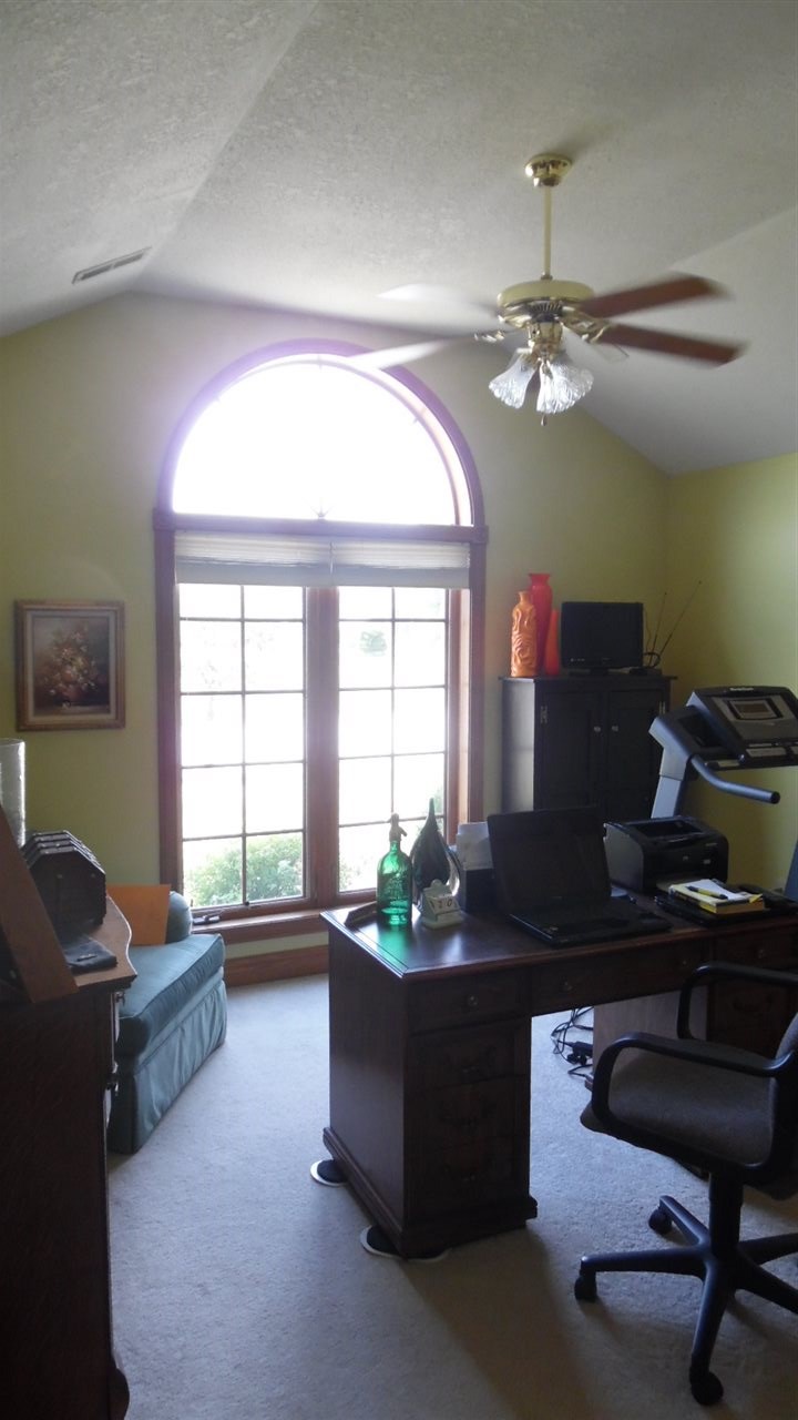 1427 Bell Brook Blvd, Bluffton, IN 46714 photo 18