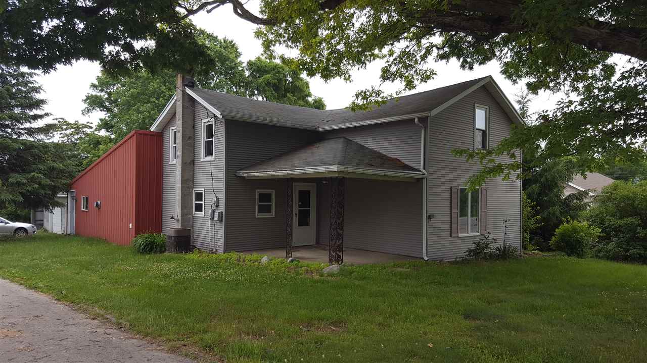800 S Wayne St, Hamilton, IN 46742 photo 1