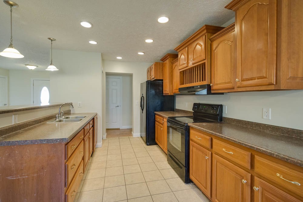 632 W Green Rd, Bloomington, IN 47403 photo 6
