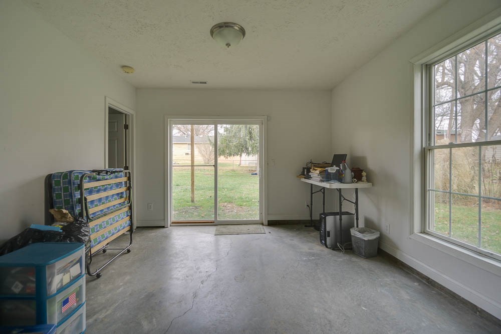 632 W Green Rd, Bloomington, IN 47403 photo 17