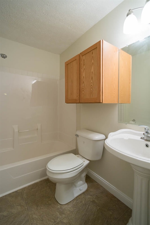 632 W Green Rd, Bloomington, IN 47403 photo 15