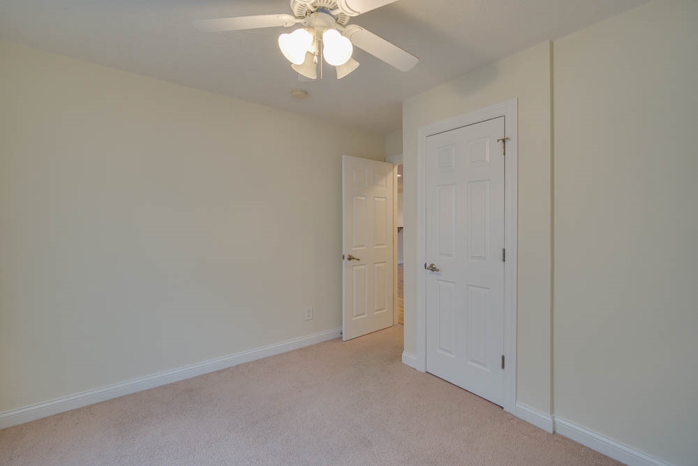 632 W Green Rd, Bloomington, IN 47403 photo 14