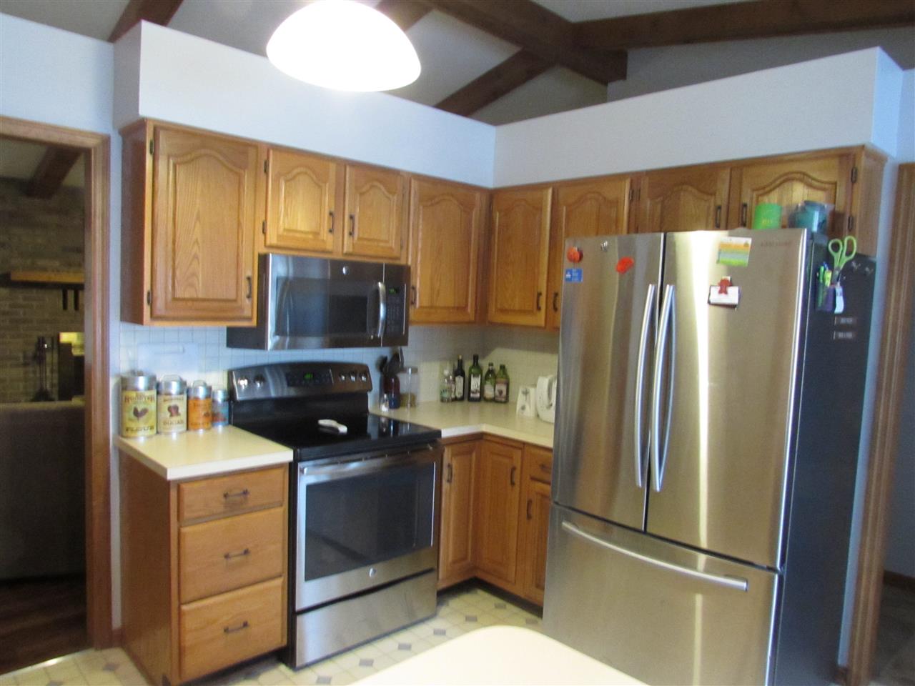 1729 Tanglewood Dr, Mount Vernon, IN 47620 photo 2