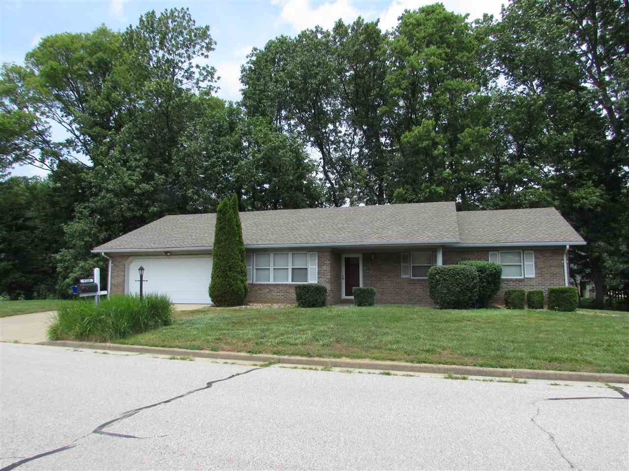 1729 Tanglewood Dr, Mount Vernon, IN 47620 photo 1
