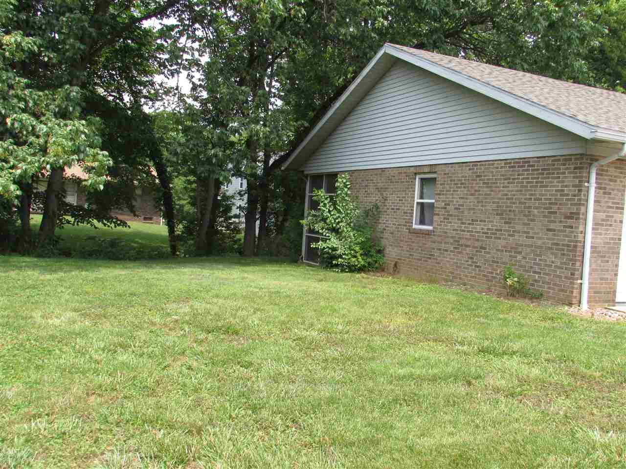 1729 Tanglewood Dr, Mount Vernon, IN 47620 photo 12