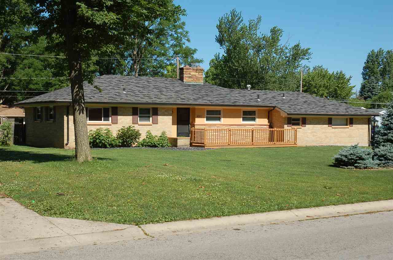 6302 Donna Dr, Fort Wayne, IN 46819 photo 1